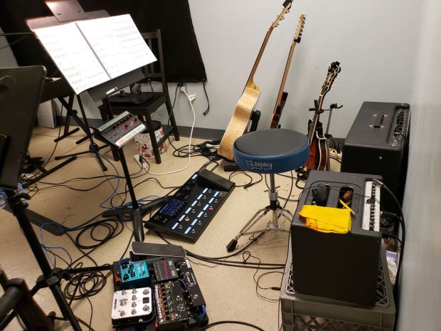 Head Over Heels - Guitar 1 setup - ArtsWest 2019
