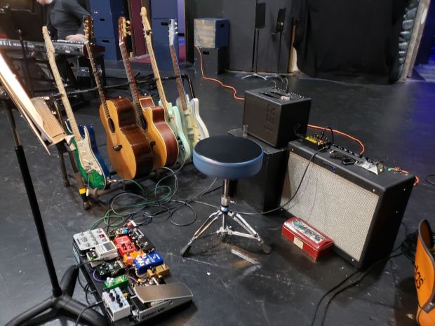 Somewhere Between pit setup